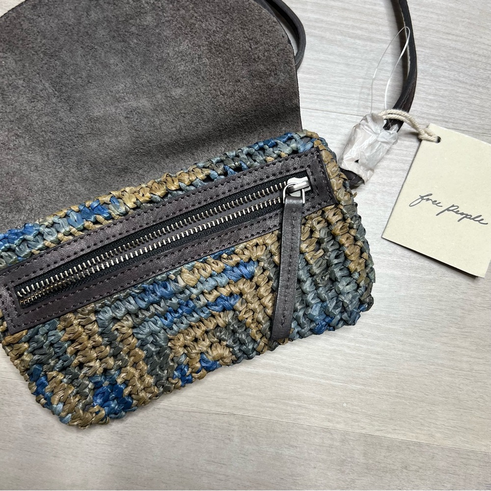 Free People We The Free Rider Raffia Crossbody NWT - Picture 3 of 6